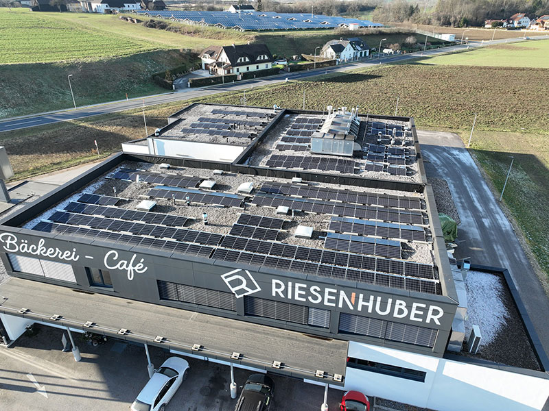 80 kWp Amstetten NÖ – Bäckerei Café Riesenhuber